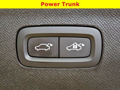 2024 Volvo XC90 Recharge Plug-In Hybrid Ultimate