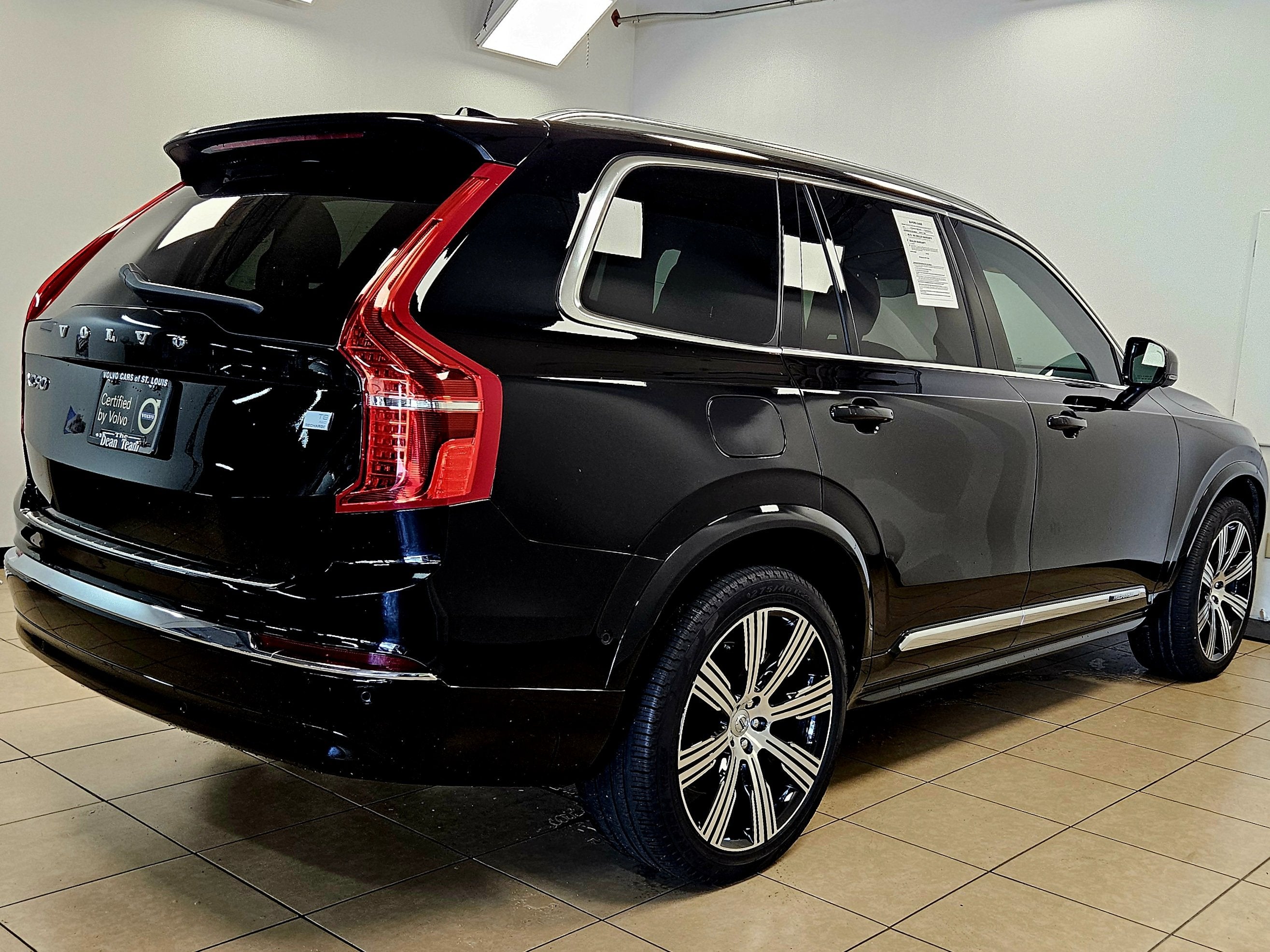 2024 Volvo XC90 Recharge Plug-In Hybrid Ultimate