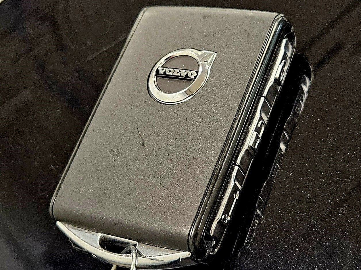 2024 Volvo XC90 Recharge Plug-In Hybrid Ultimate