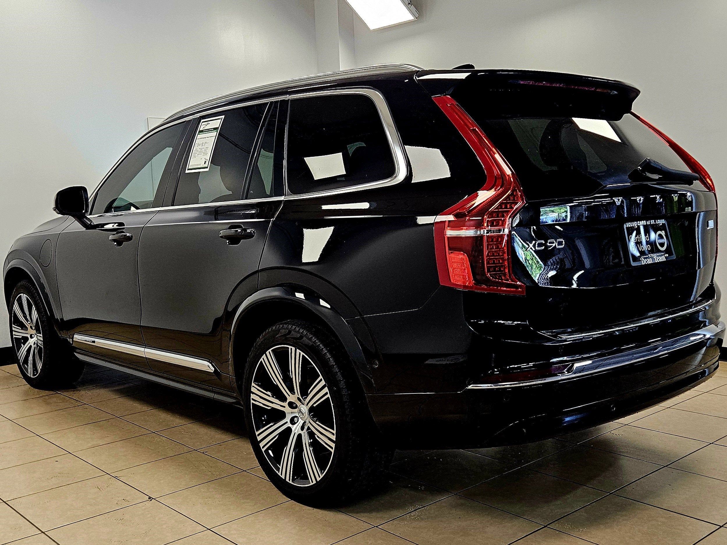 2024 Volvo XC90 Recharge Plug-In Hybrid Ultimate