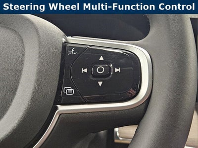 2025 Volvo XC90 Plug-In Hybrid Plus