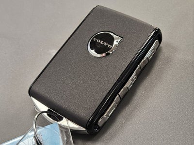 2025 Volvo XC90 Plug-In Hybrid Plus