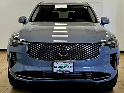 2025 Volvo XC90 Plug-In Hybrid Plus