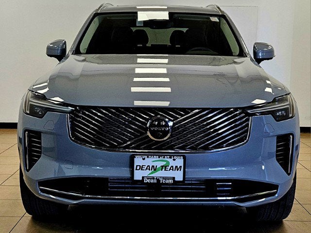 2025 Volvo XC90 Plug-In Hybrid Plus