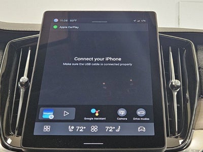 2025 Volvo XC90 Plug-In Hybrid Plus