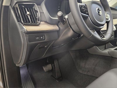 2025 Volvo XC90 Plug-In Hybrid Plus