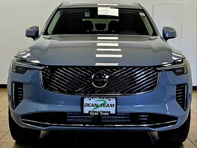 2025 Volvo XC90 Plug-In Hybrid Plus