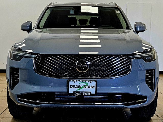 2025 Volvo XC90 Plug-In Hybrid Plus