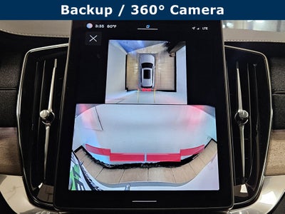 2025 Volvo XC90 Plug-In Hybrid Plus