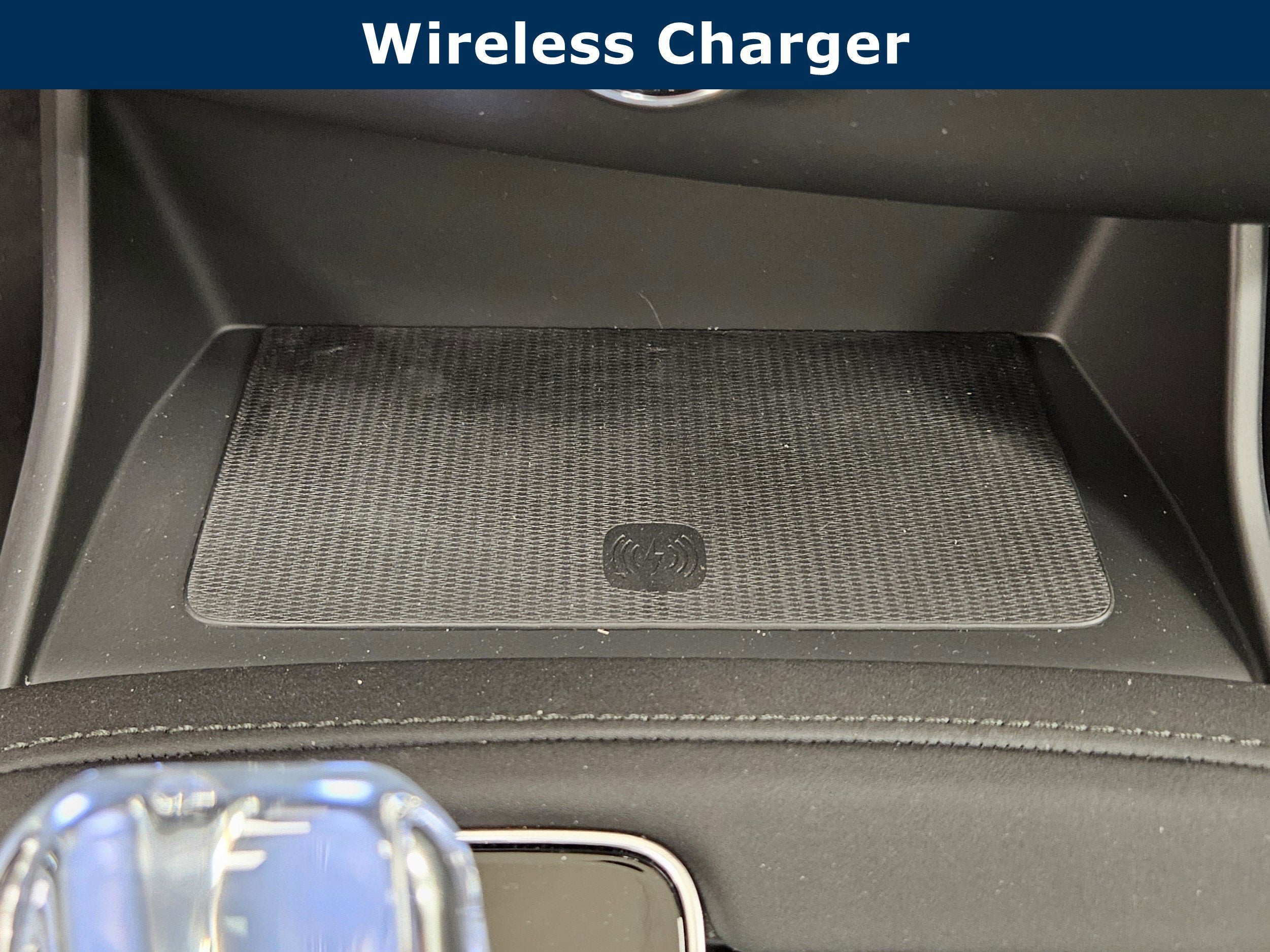 2025 Volvo XC90 Plug-In Hybrid Plus