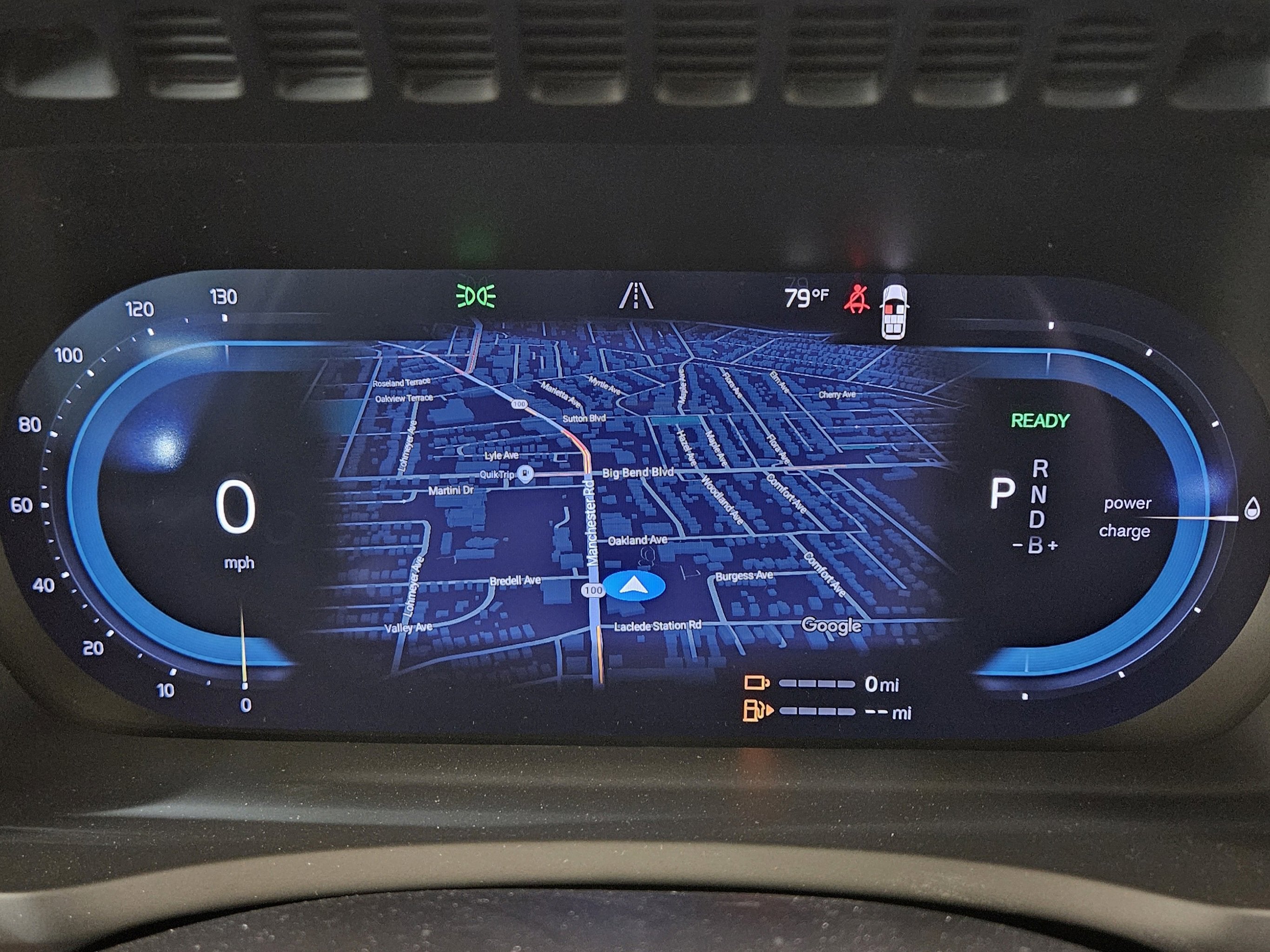 2025 Volvo XC90 Plug-In Hybrid Plus