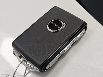 2025 Volvo XC90 Plug-In Hybrid Plus