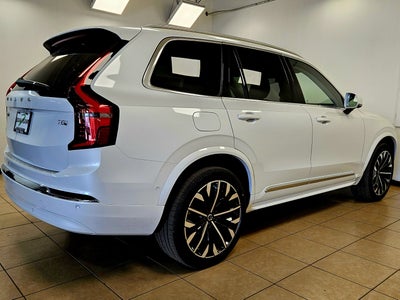 2025 Volvo XC90 Plug-In Hybrid Plus