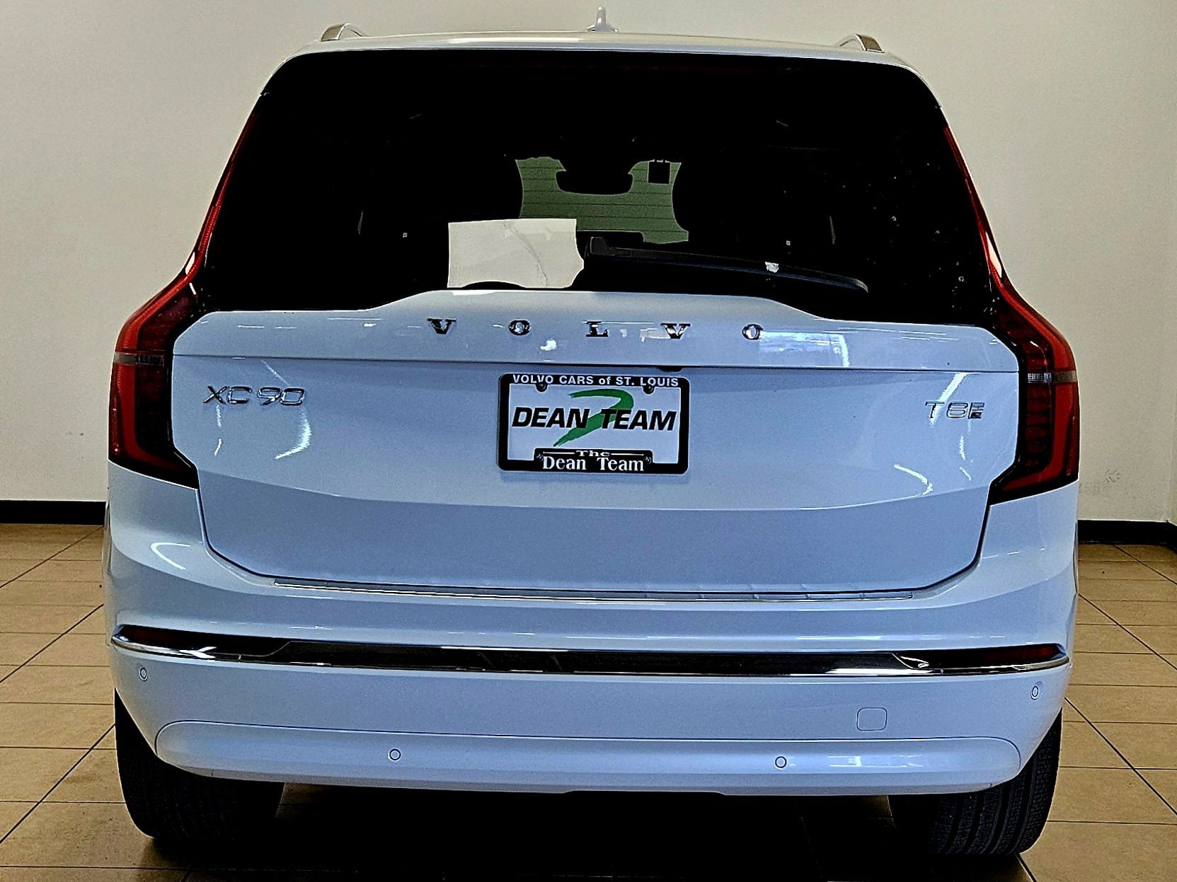 2025 Volvo XC90 Plug-In Hybrid Plus