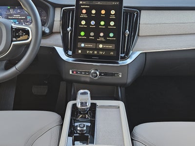 2026 Volvo XC90 Plug-In Hybrid Plus