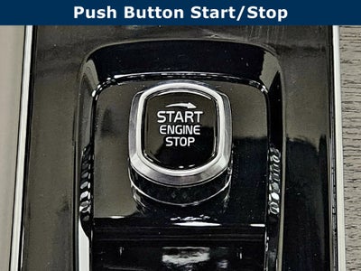 2026 Volvo XC90 Plug-In Hybrid Plus