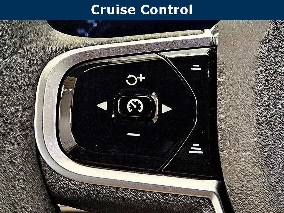 2026 Volvo XC90 Plug-In Hybrid Plus