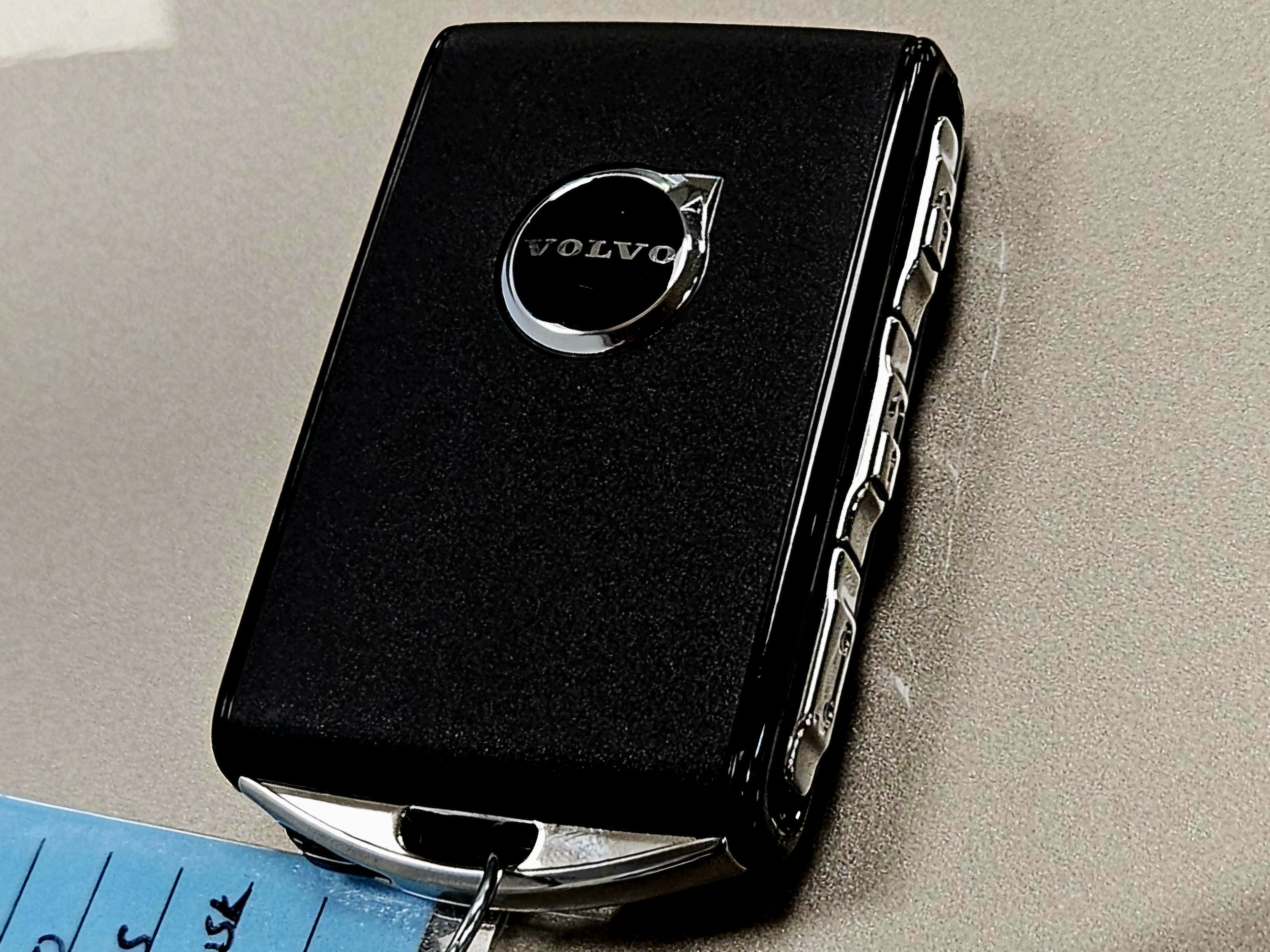 2026 Volvo XC90 Plug-In Hybrid Plus