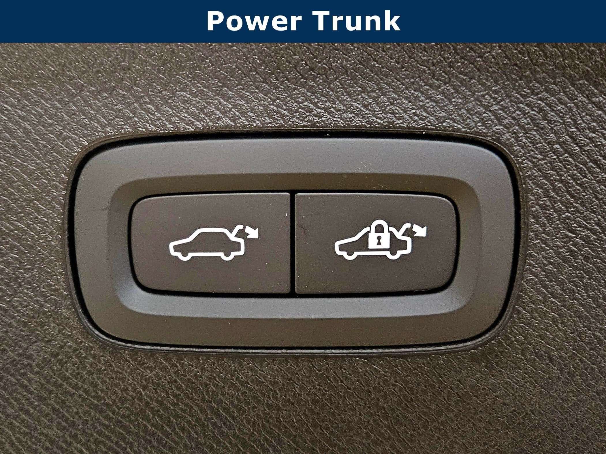 2026 Volvo XC90 Plug-In Hybrid Plus