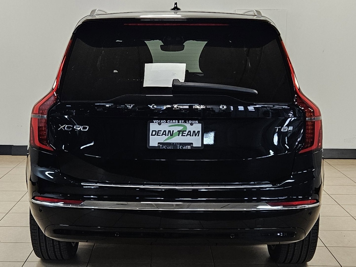 2026 Volvo XC90 Plug-In Hybrid Plus