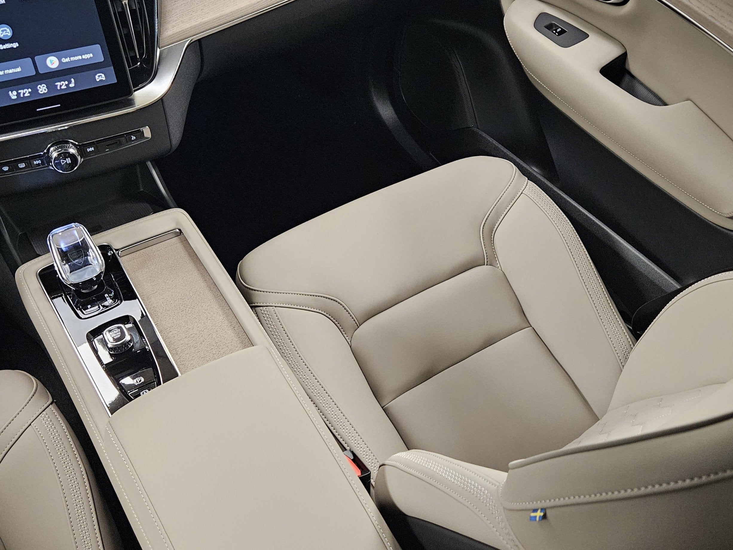 2026 Volvo XC90 Plug-In Hybrid Plus