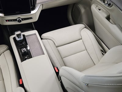 2026 Volvo XC90 Plug-In Hybrid Ultra