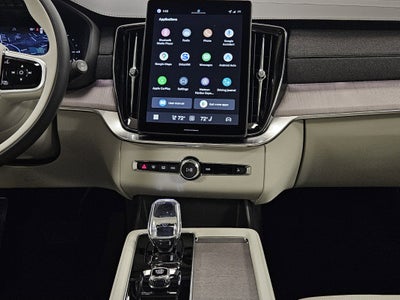 2026 Volvo XC90 Plug-In Hybrid Ultra