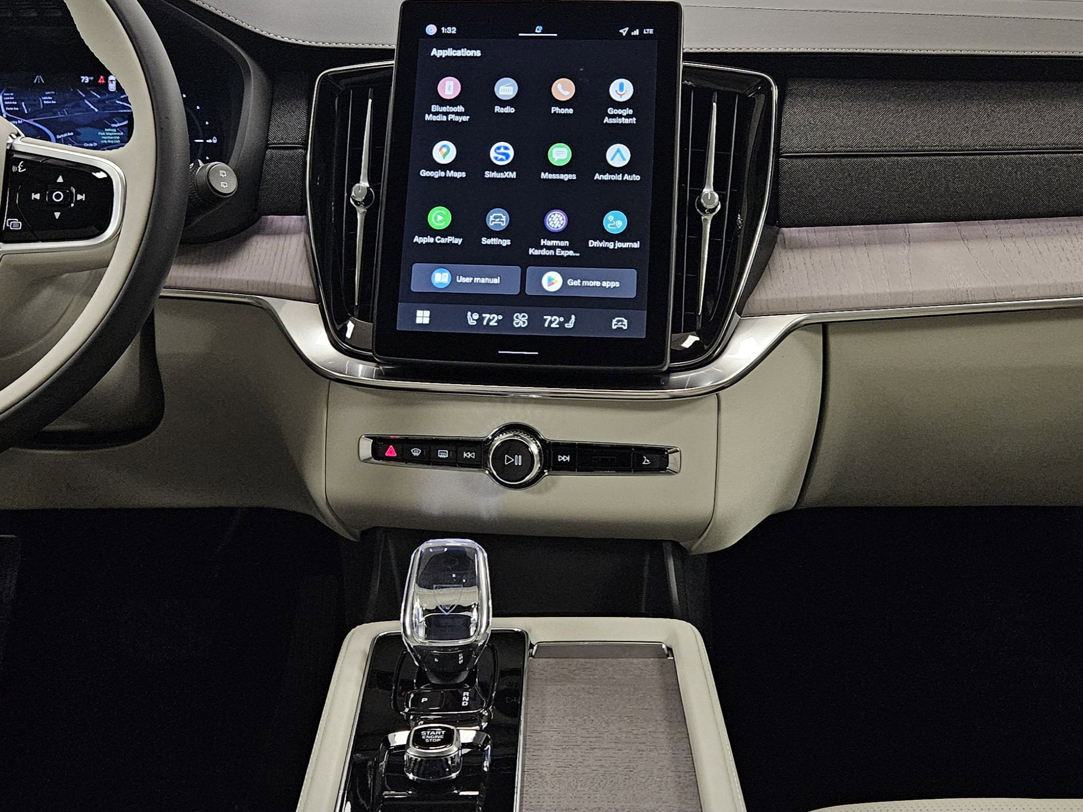 2026 Volvo XC90 Plug-In Hybrid Ultra