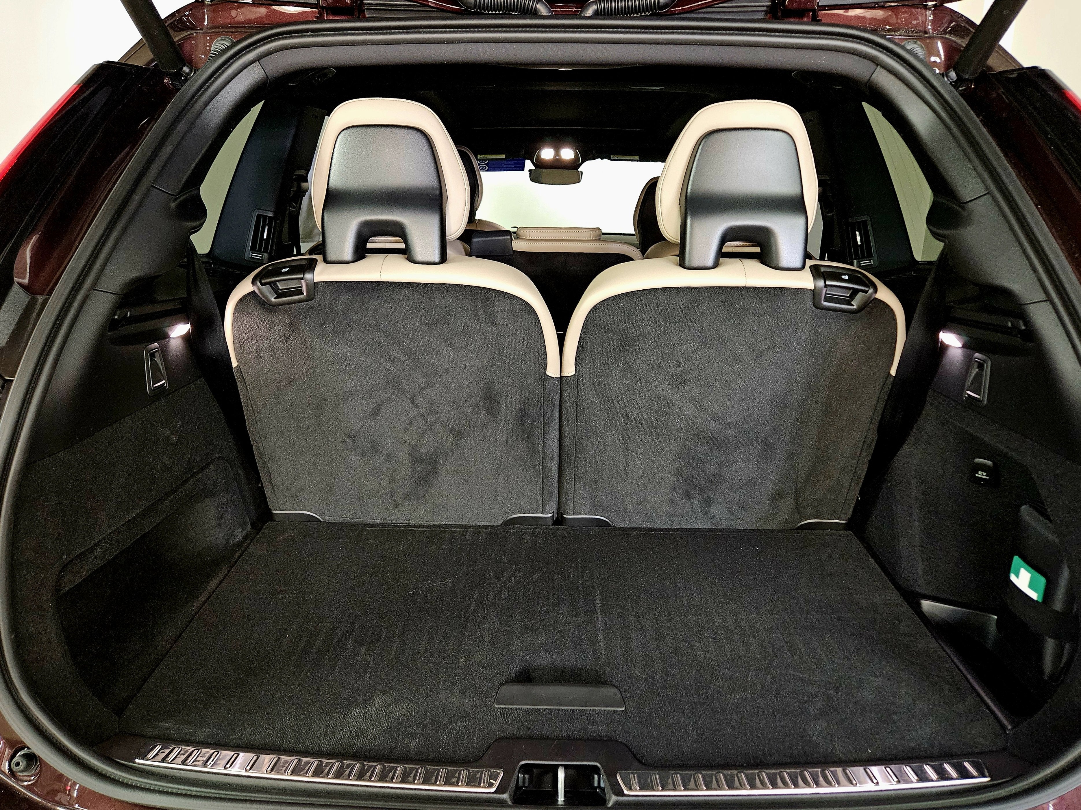 2026 Volvo XC90 Plug-In Hybrid Ultra