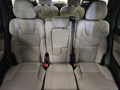 2026 Volvo XC90 Plug-In Hybrid Ultra