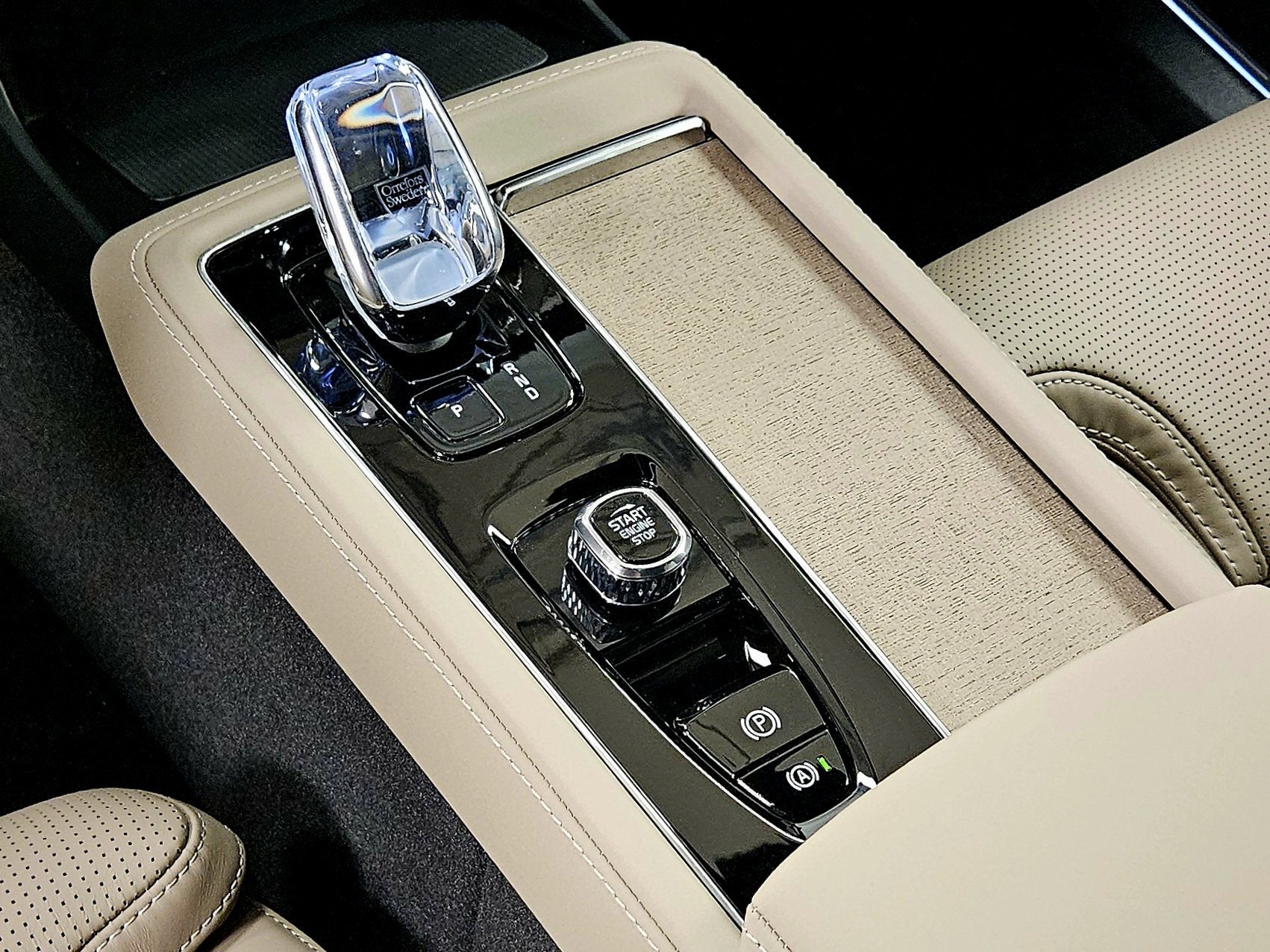 2026 Volvo XC90 Plug-In Hybrid Ultra