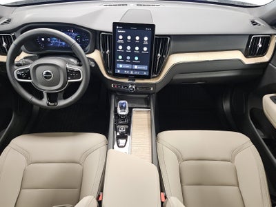 2026 Volvo XC60 Plug-In Hybrid Plus