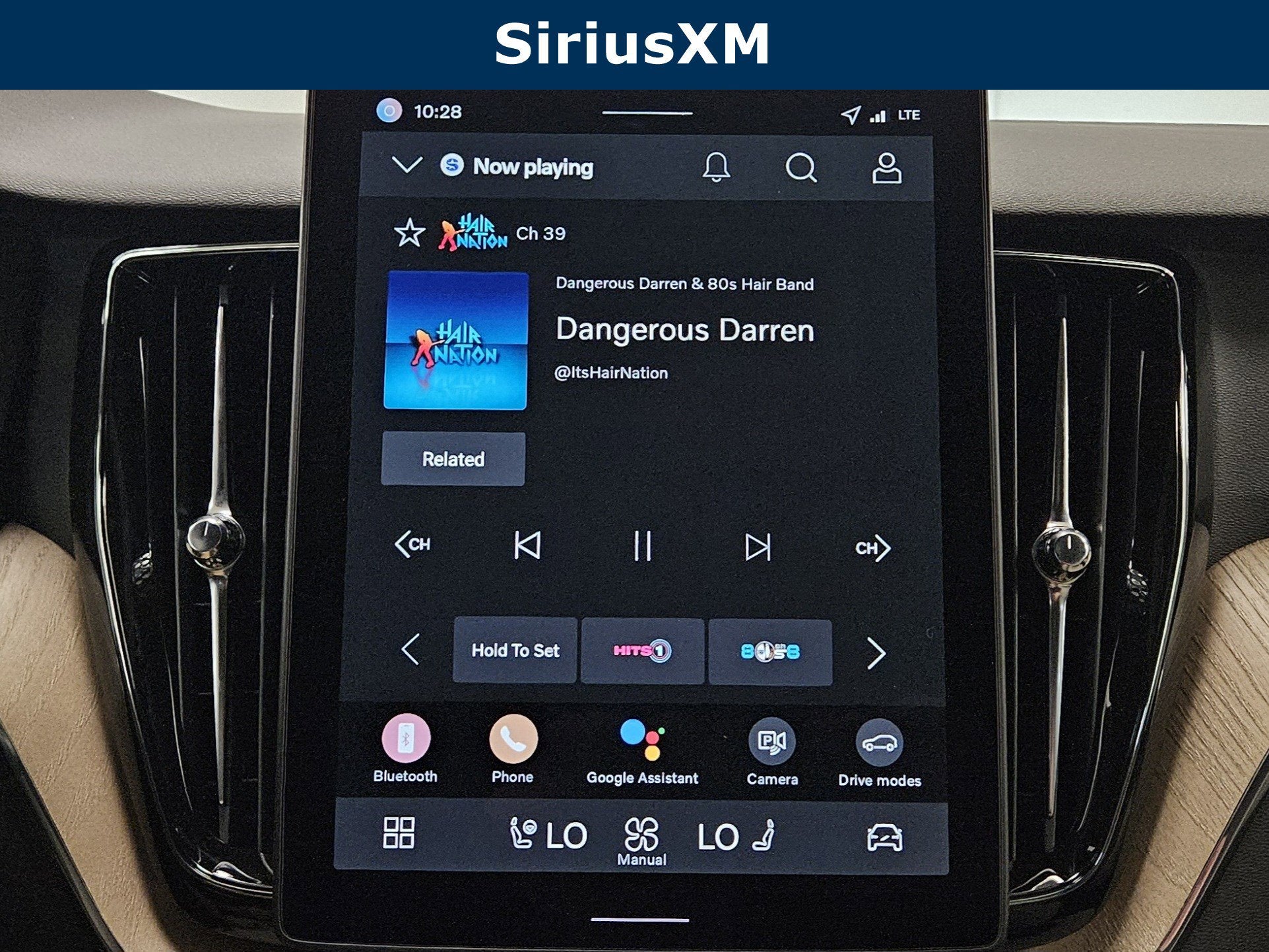 2026 Volvo XC60 Plug-In Hybrid Plus