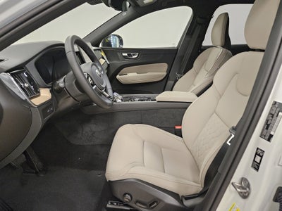 2026 Volvo XC60 Plug-In Hybrid Plus