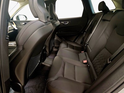 2026 Volvo XC60 Plug-In Hybrid Plus