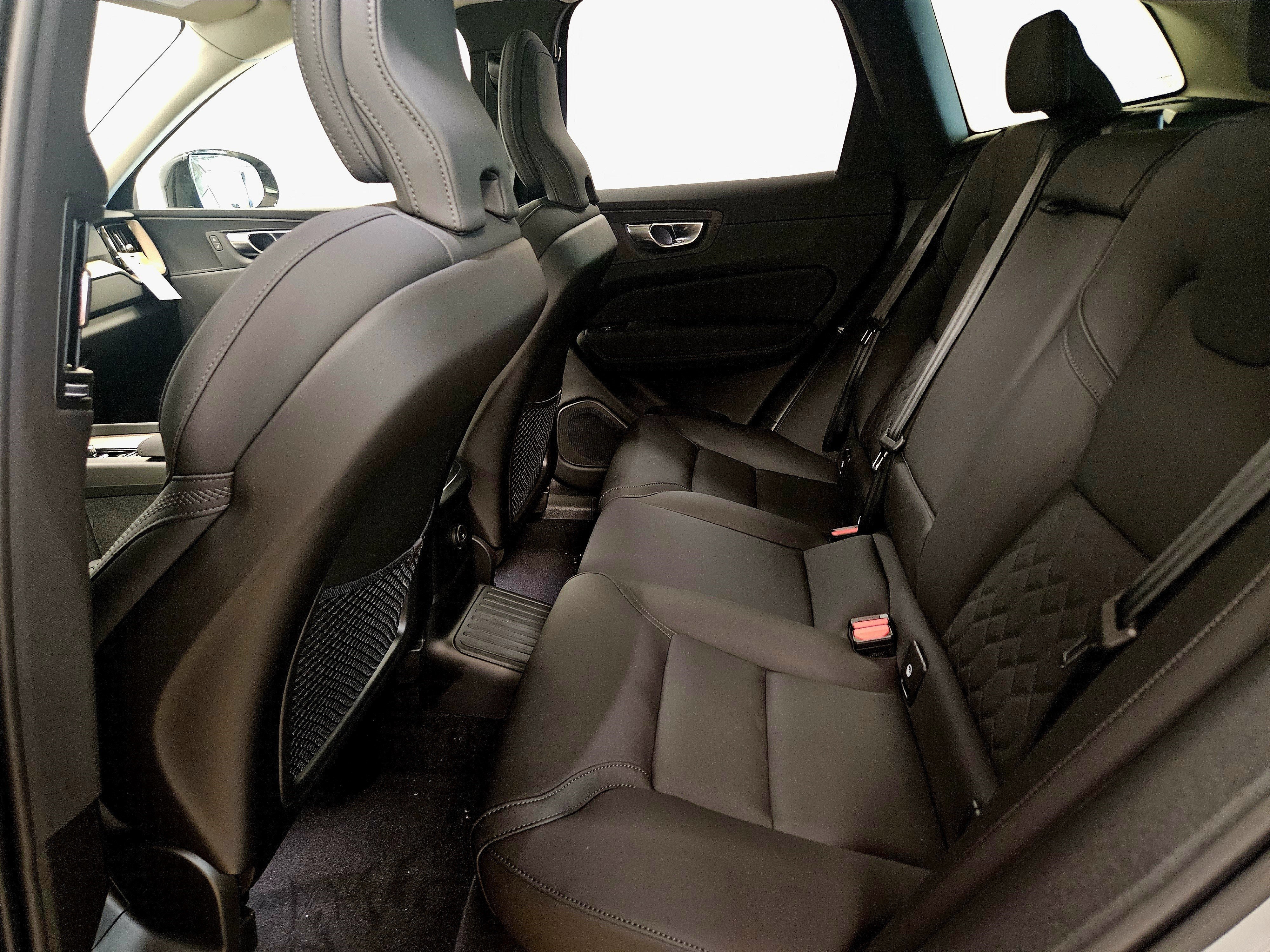 2026 Volvo XC60 Plug-In Hybrid Plus