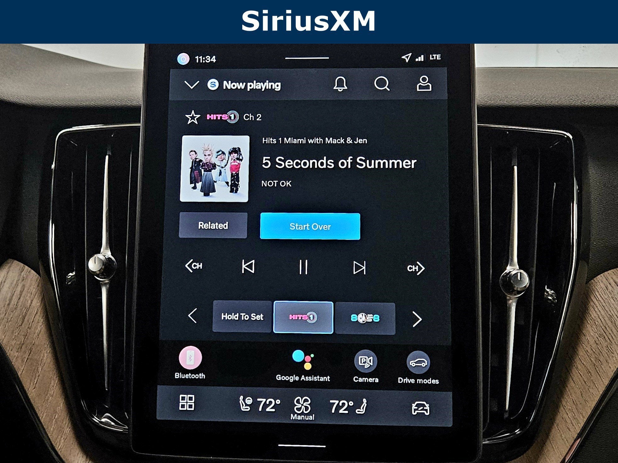 2026 Volvo XC60 Plug-In Hybrid Plus