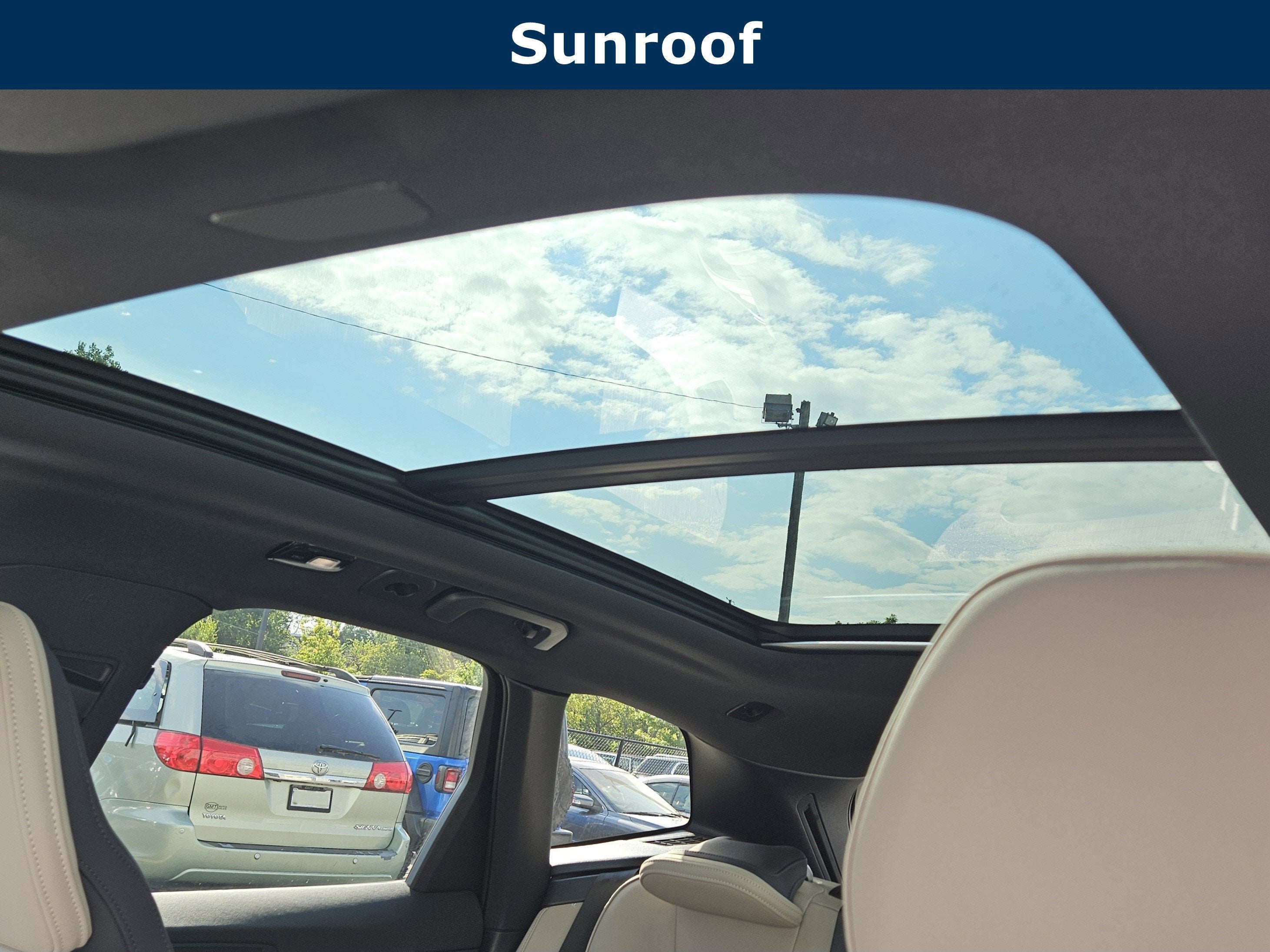 2026 Volvo XC60 Plug-In Hybrid Plus