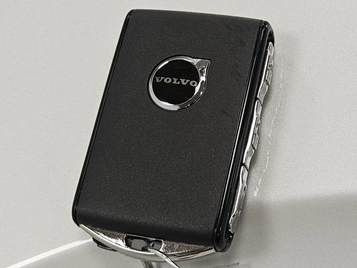 2026 Volvo XC60 Plug-In Hybrid Plus