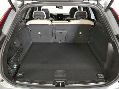 2026 Volvo XC60 Plug-In Hybrid Plus