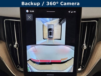 2026 Volvo XC60 Plug-In Hybrid Plus