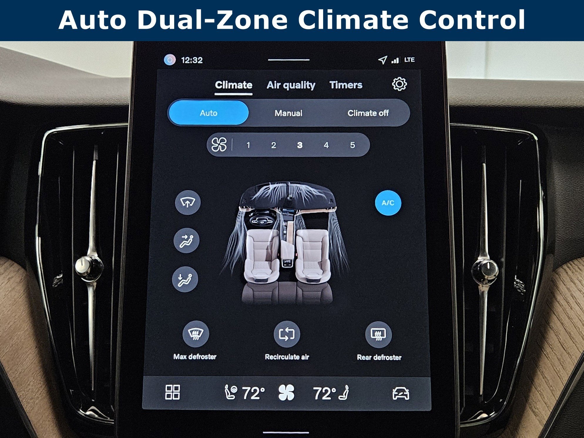 2026 Volvo XC60 Plug-In Hybrid Plus