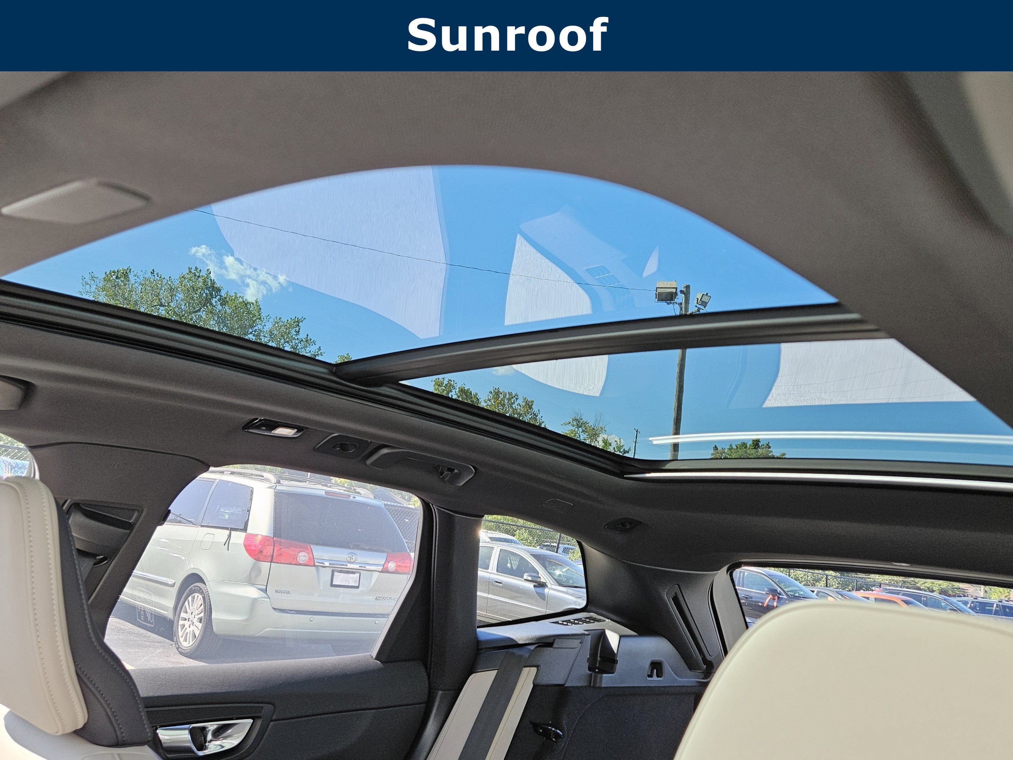 2026 Volvo XC60 Plug-In Hybrid Plus