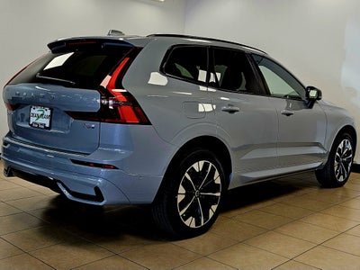 2026 Volvo XC60 Plug-In Hybrid Plus