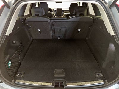 2026 Volvo XC60 Plug-In Hybrid Plus