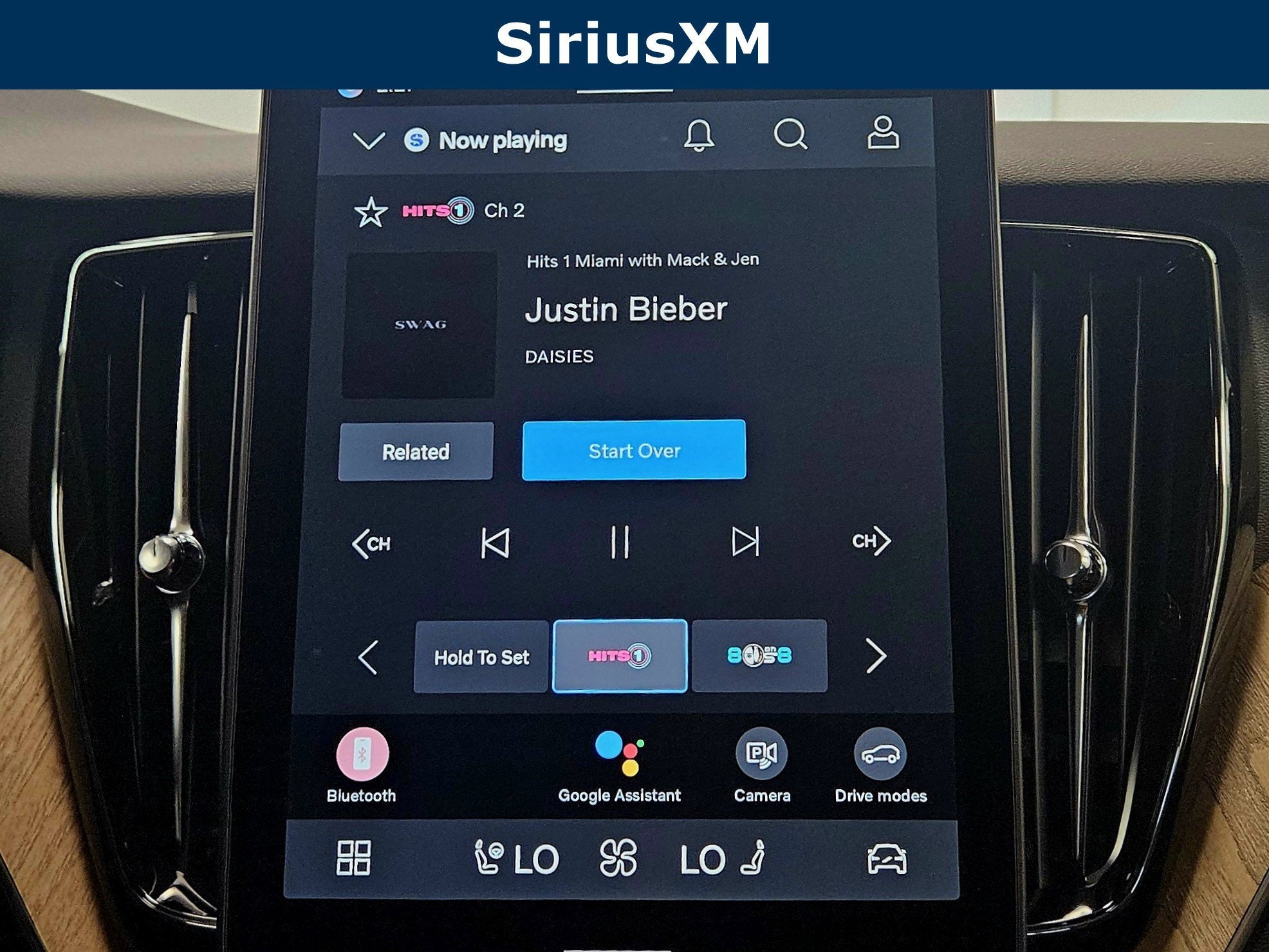 2026 Volvo XC60 Plug-In Hybrid Plus