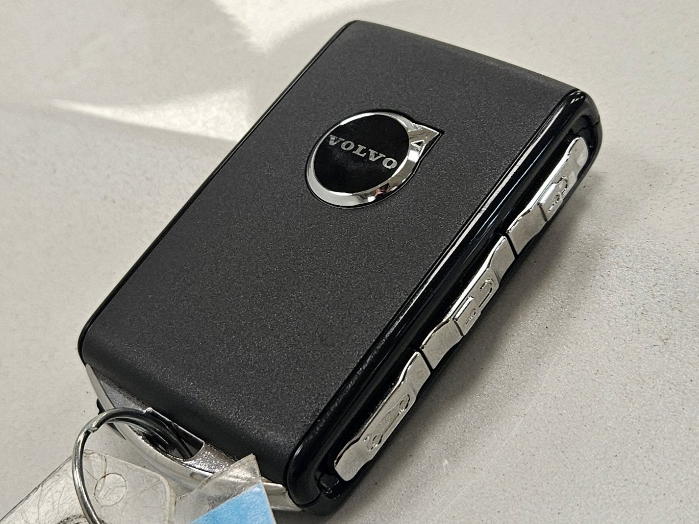 2025 Volvo XC60 Plug-In Hybrid Core