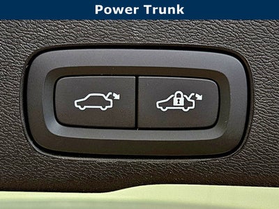 2026 Volvo XC60 Plug-In Hybrid Ultra