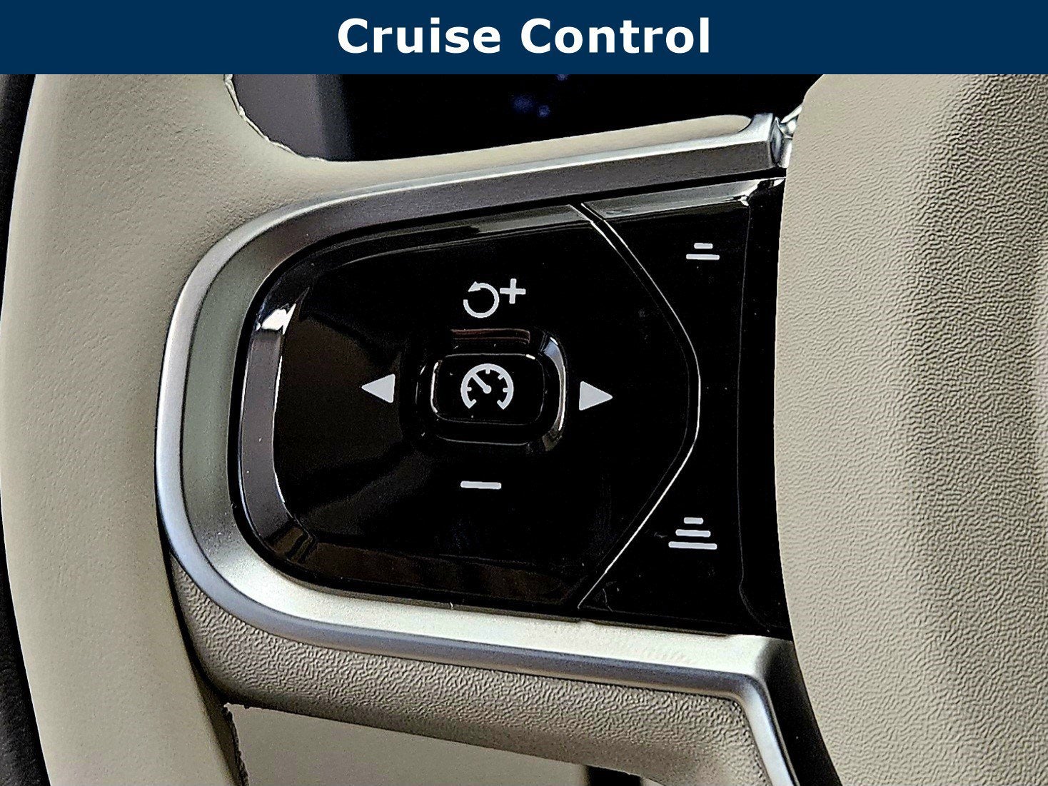 2026 Volvo XC60 Plug-In Hybrid Ultra