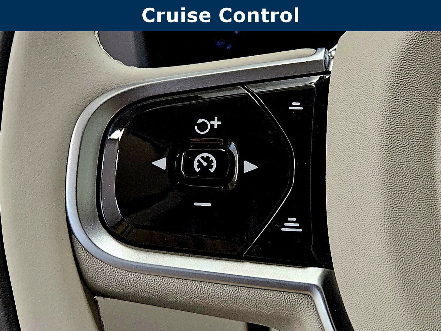 2026 Volvo XC60 Plug-In Hybrid Ultra